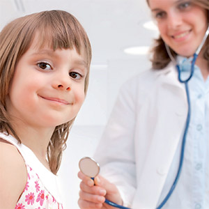 Dziecko podczas badania lekarskiego