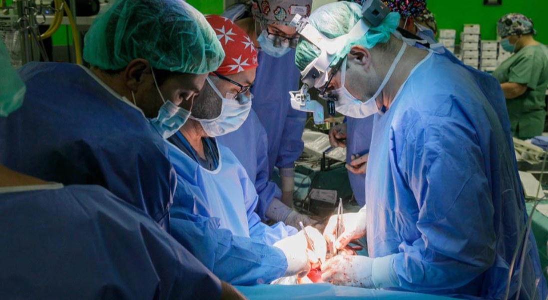 Pierwsze transplantacje serca w UCK WUM 